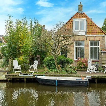 Modern Holiday Home In Heeg With Garden Eksteriør billede