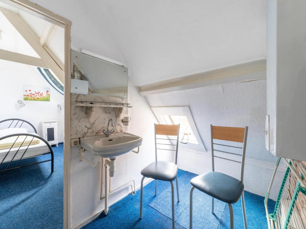 Modern Holiday Home In Heeg With Garden Eksteriør billede